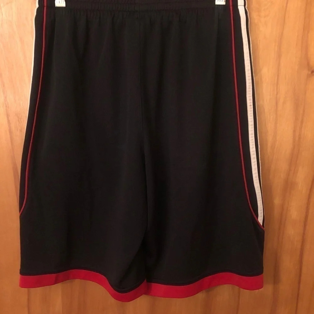 Adidas athletic shorts - Picture 5 of 7